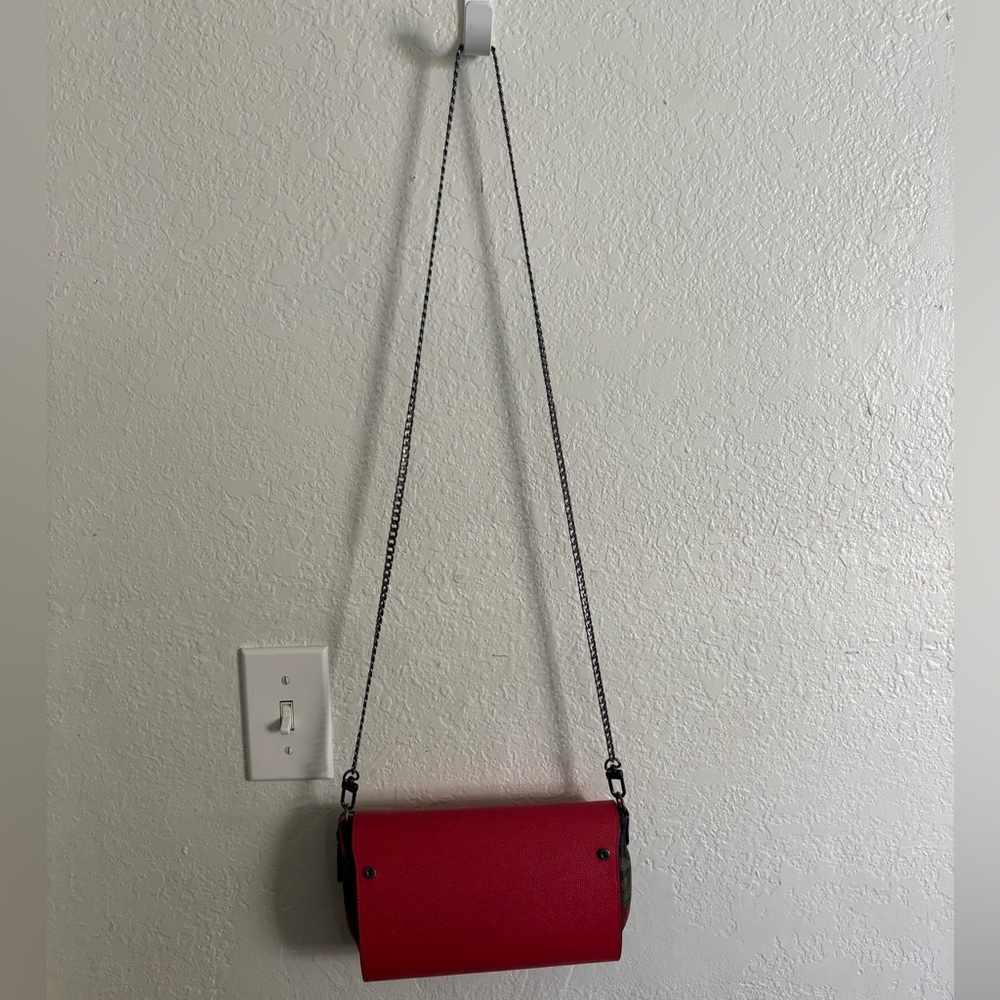 COACH ROSE MONOGRAM CLUTCH - Picture 9 of 12